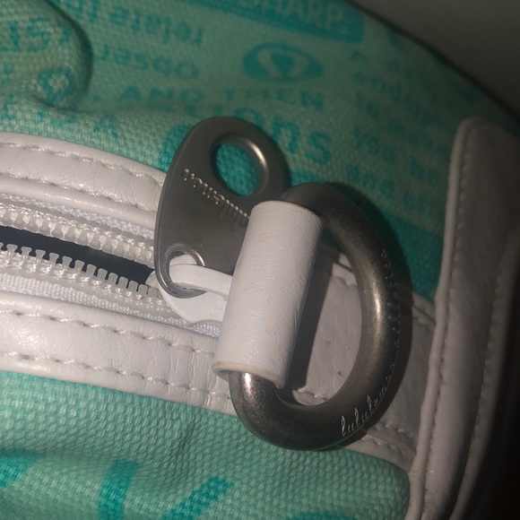 Lululemon athletica vintage duffle bag - Picture 4 of 8